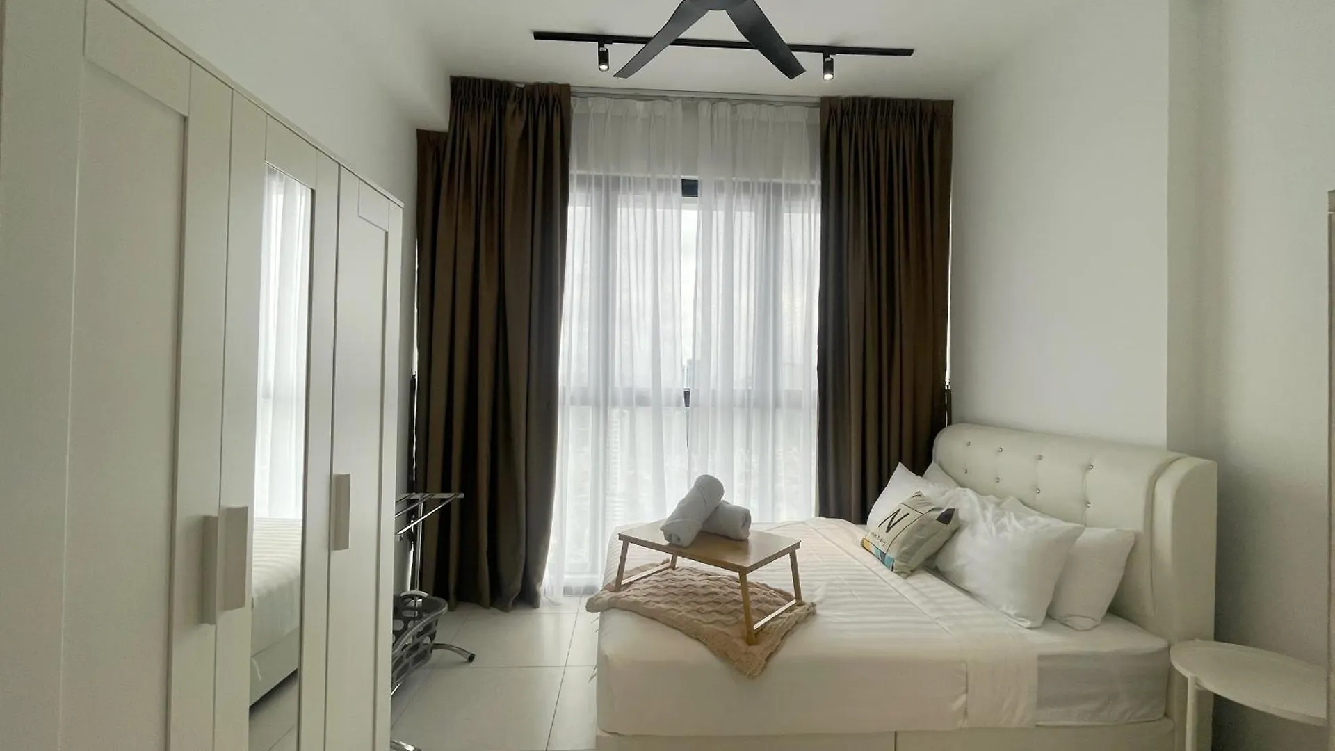 דירה ג'ורג' טאון Le Petit Suite - 8 Pax Sea View Infinity Pool